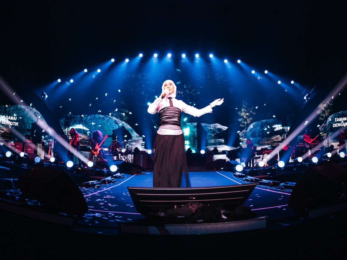 ELLA ‘BALIK KAMPUNG’ KE PULAU PINANG, KONSERT SOLD OUT! SAMBUTAN ULANG TAHUN KE-60 PENUH&nbsp;GEMILANG