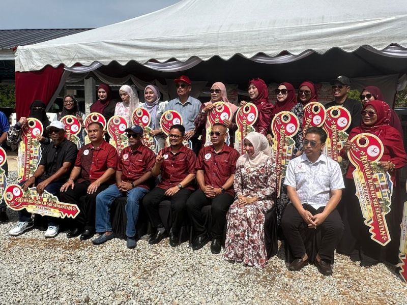 15 Ahli Komuniti Emas Sri Semantan Terima Banglo RM350,000&nbsp;Seorang